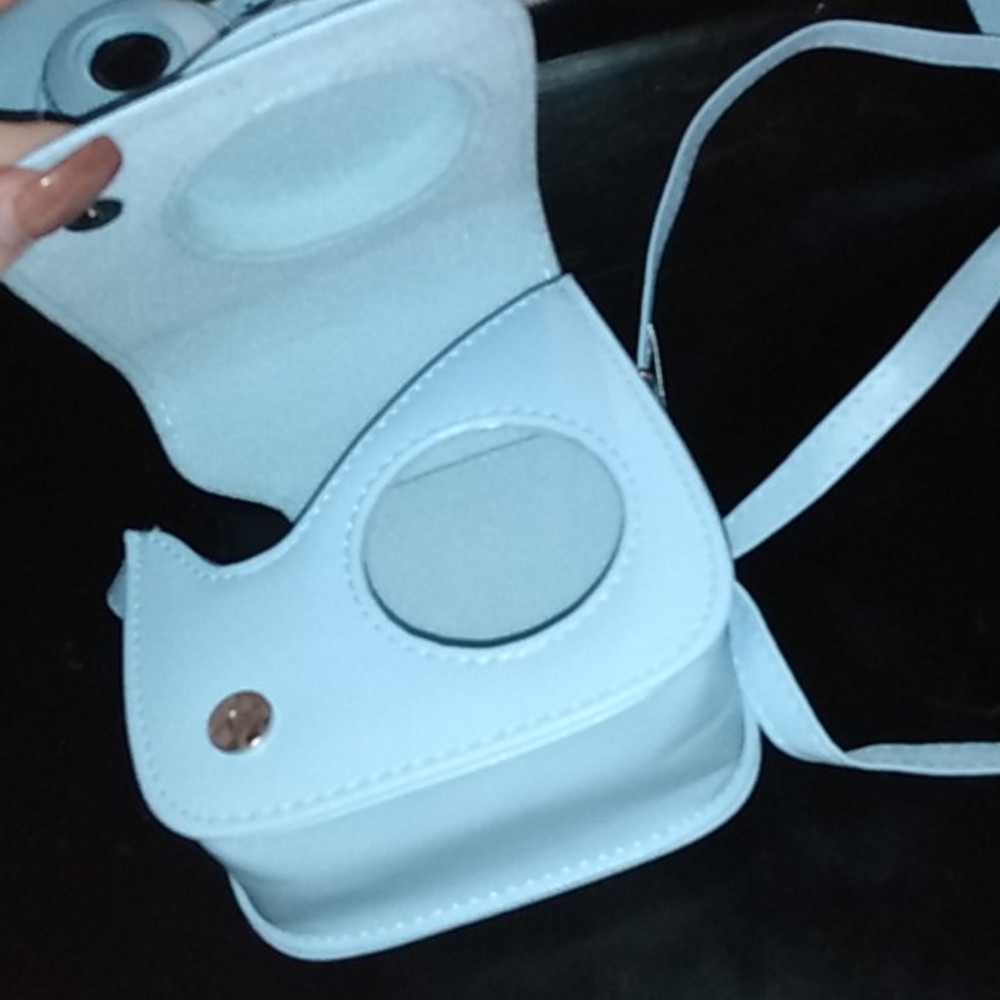 Instant camera - Picture 3 of 6